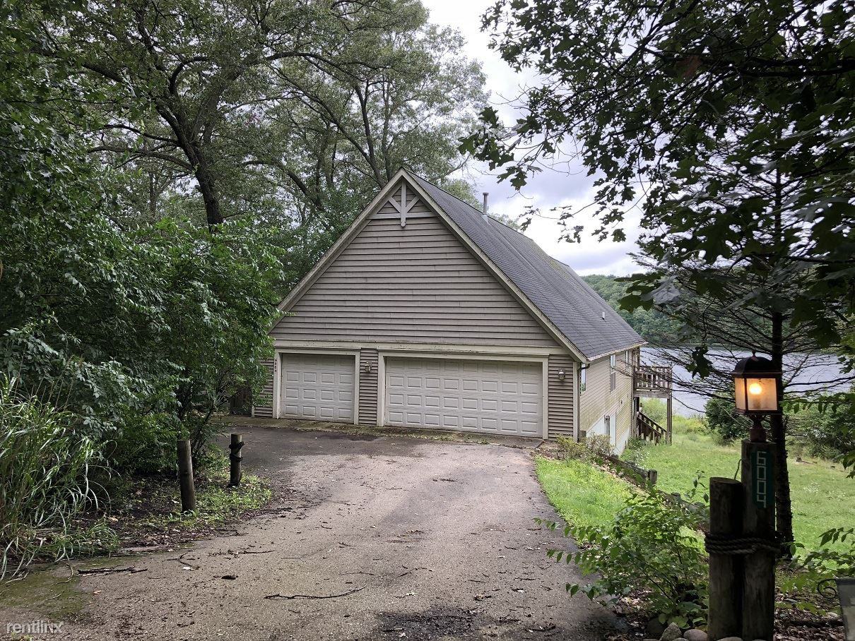 6004 McKibbin Rd - Photo 3 of 10