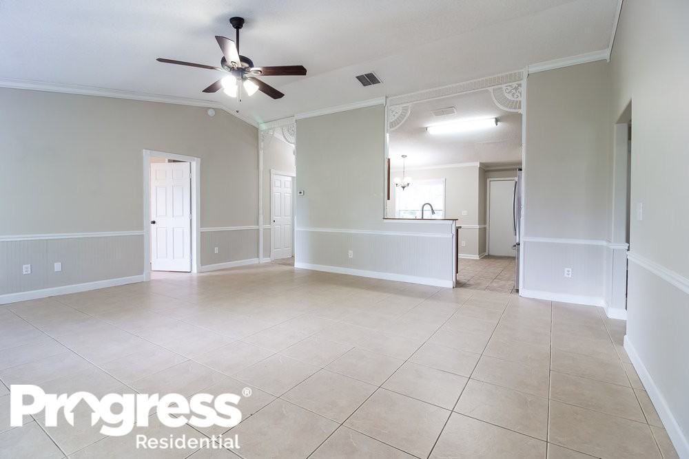 13701 Riverpath Grove Dr - Photo 2 of 18