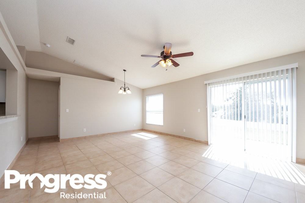 11825 Windflower Ct - Photo 2 of 14