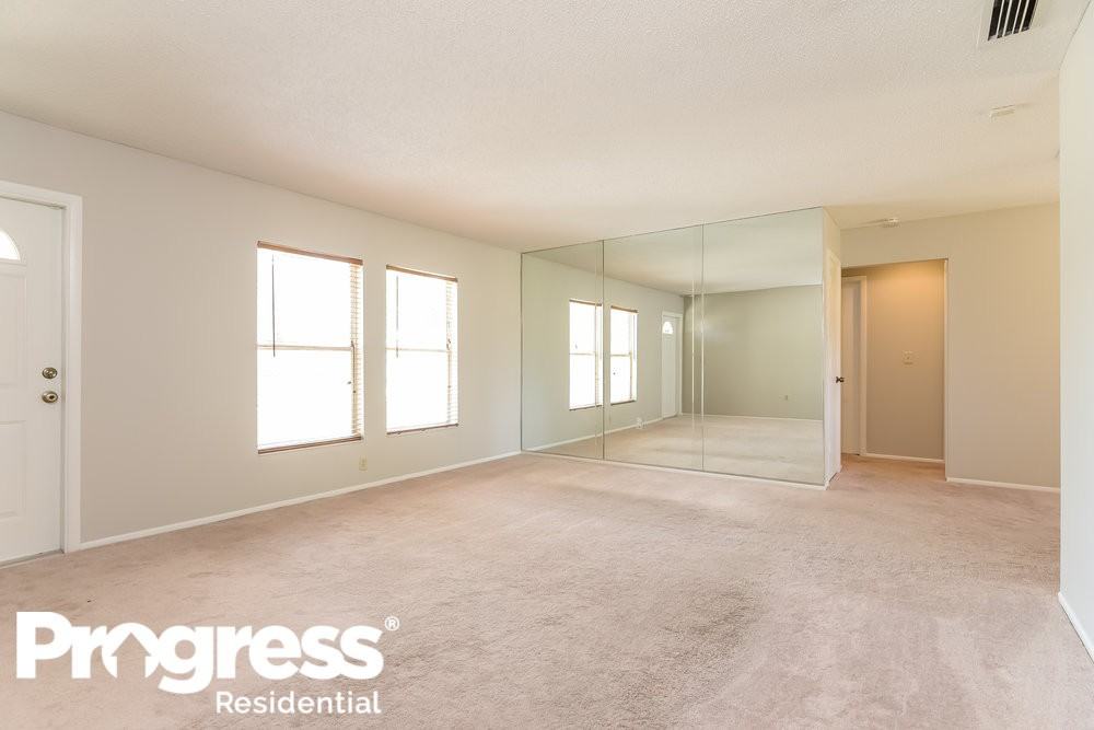 1017 Ponderosa Pine Ln - Photo 2 of 23