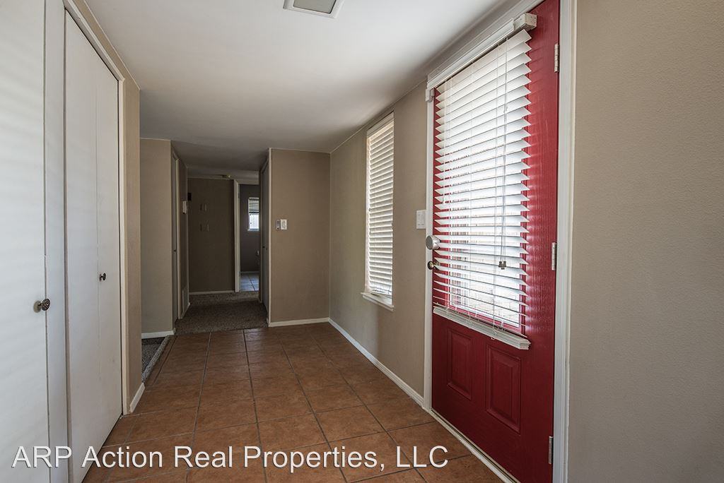 2908 Brady Pl - Photo 2 of 22