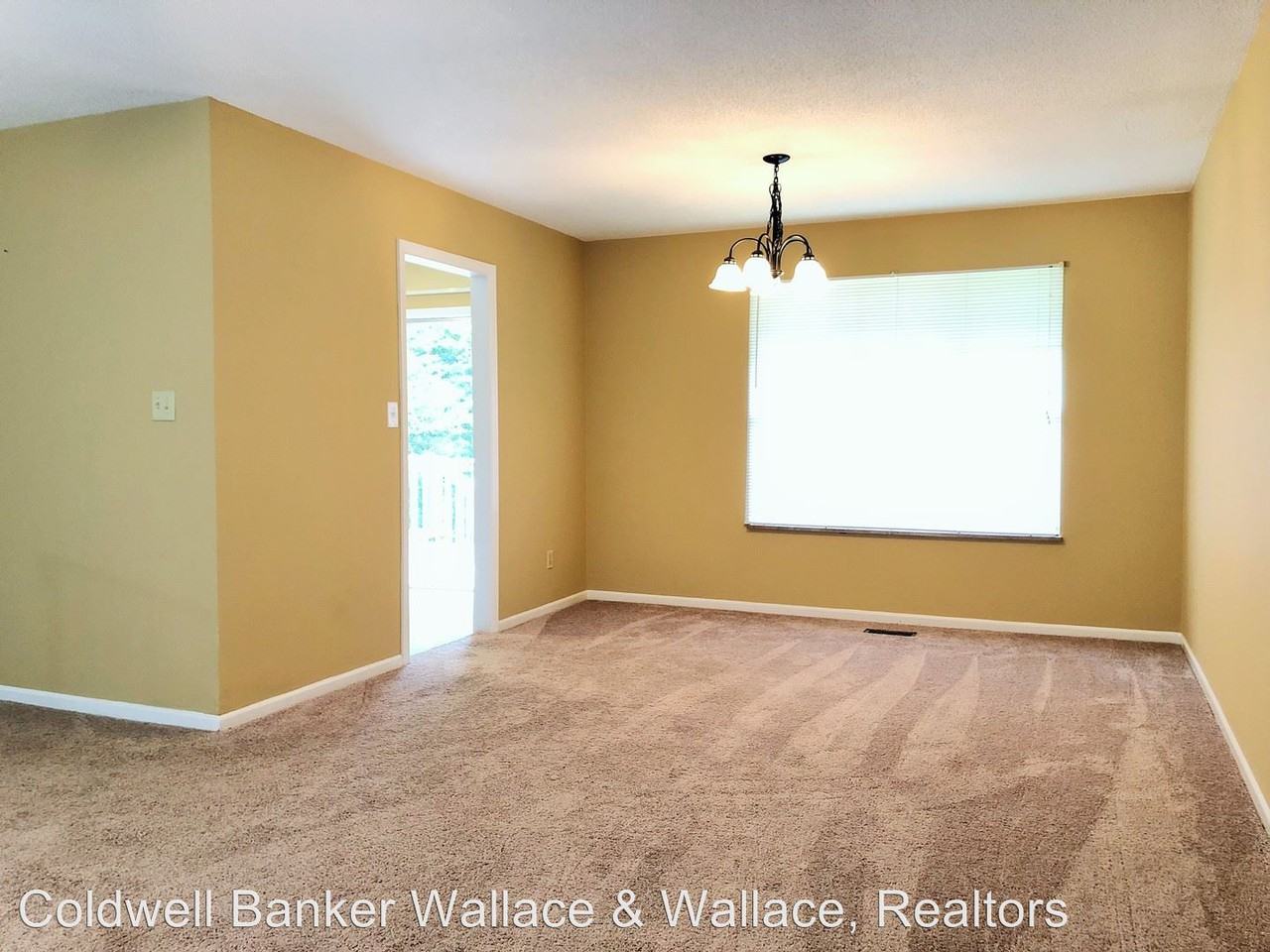 858 Sky Blue Dr - Photo 3 of 15