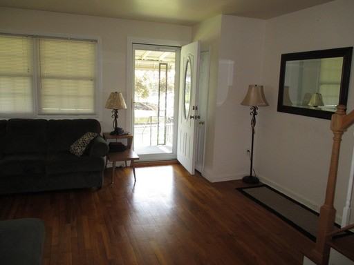 4426 Scotia Rd - Photo 3 of 14