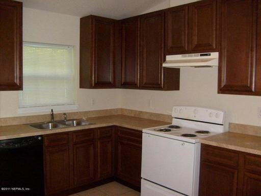 355 Chaffee Rd N - Photo 2 of 5