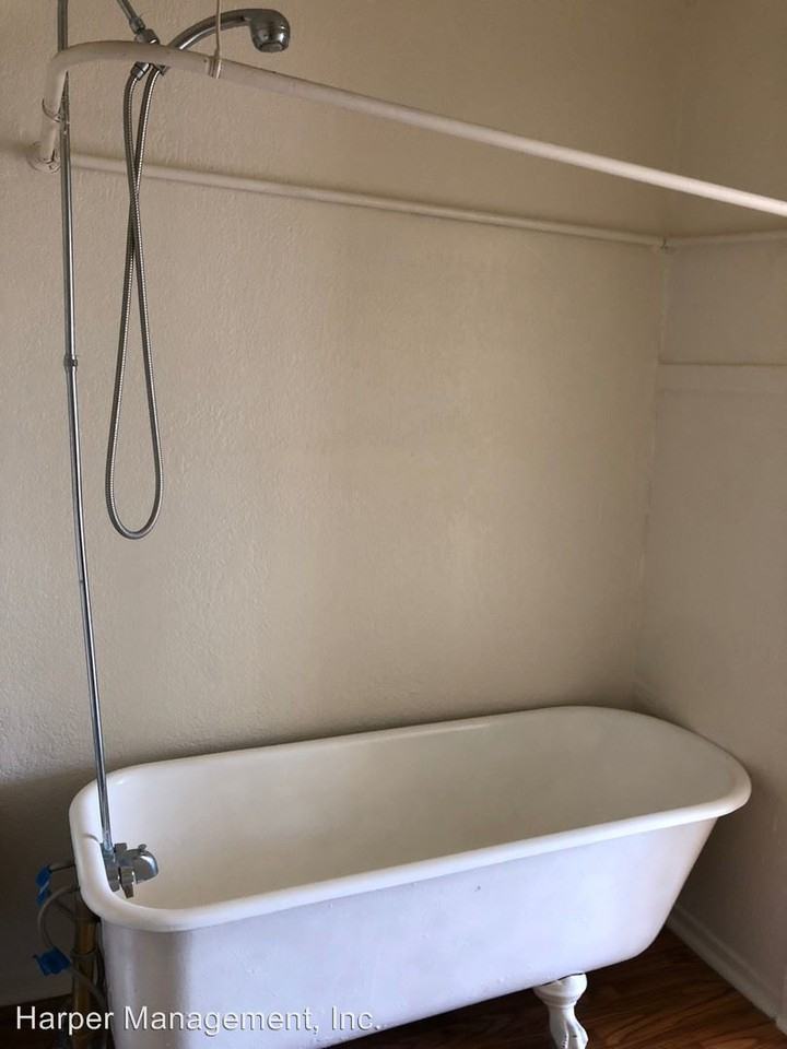 301 S. Boyle Ave - Photo 3 of 13