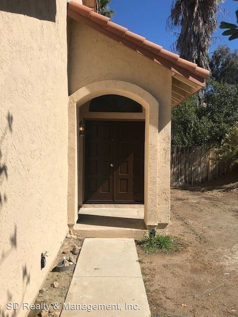 11998 Calle Limonero - Photo 3 of 12