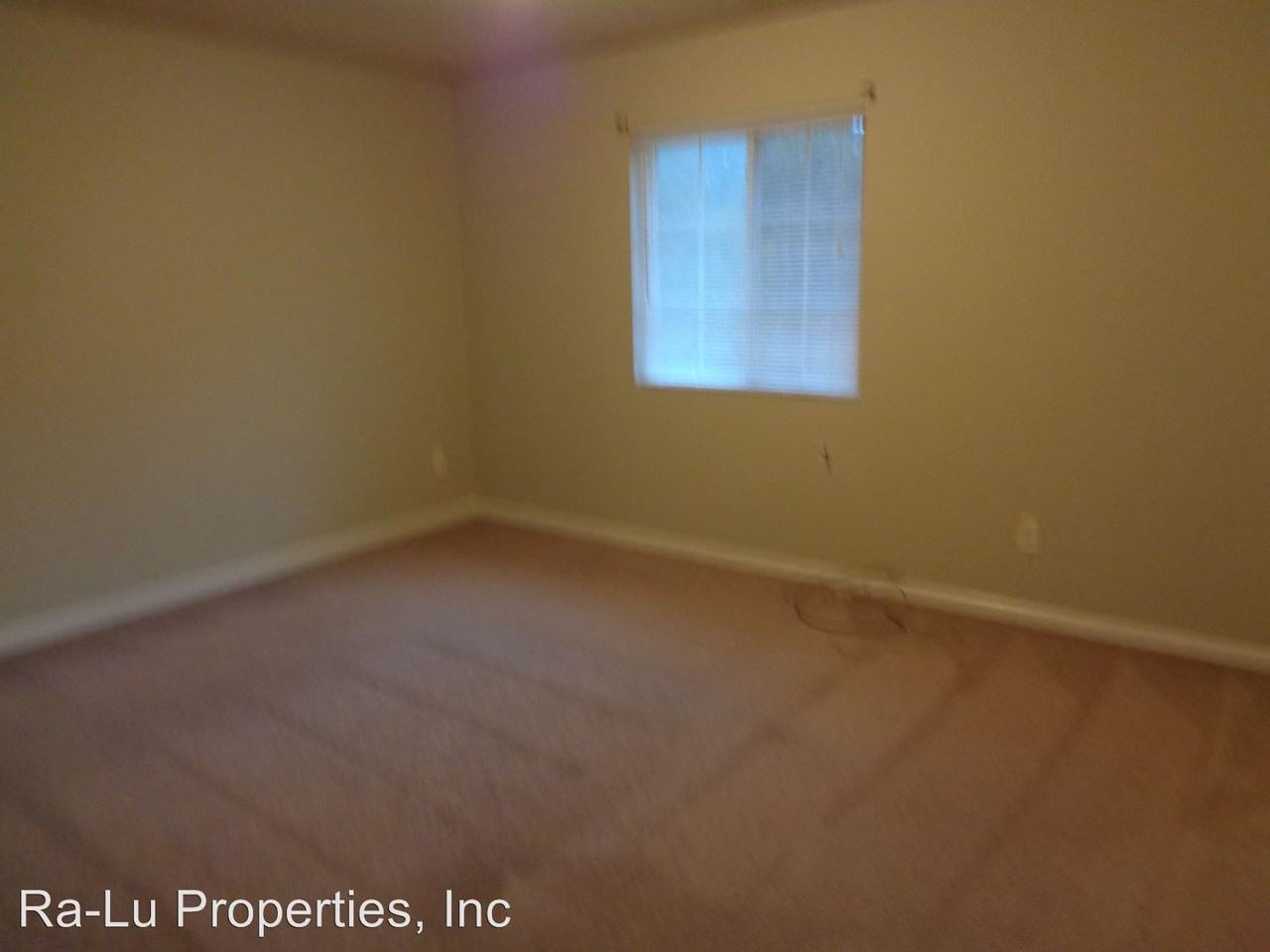 115 Patton Ave - Photo 2 of 9