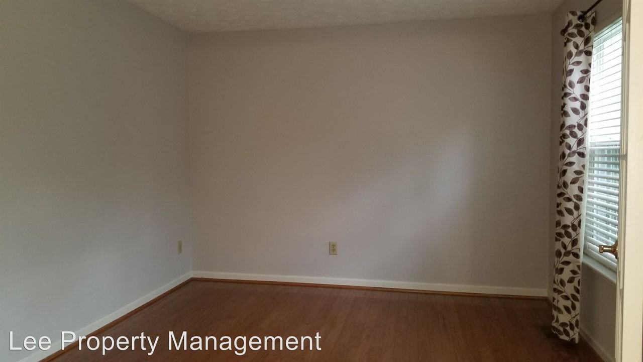 16 Evans Grove Dr - Photo 3 of 21