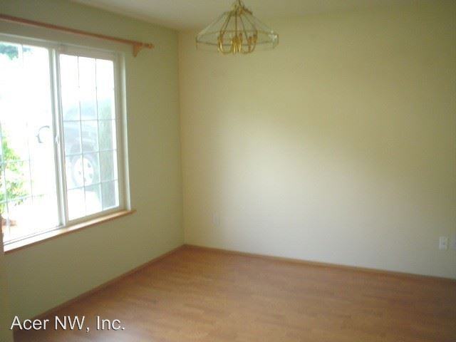 2313 211th St SE - Photo 2 of 10