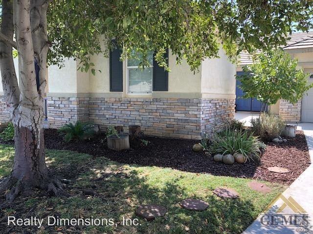 11105 Chappellet Ct - Photo 2 of 12