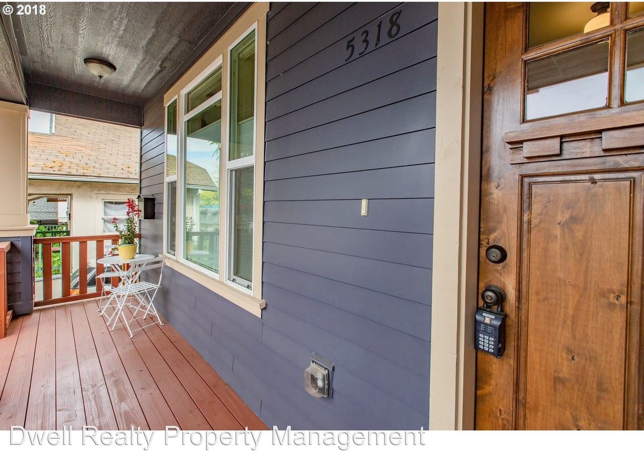 5318 N Borthwick Ave - Photo 2 of 28