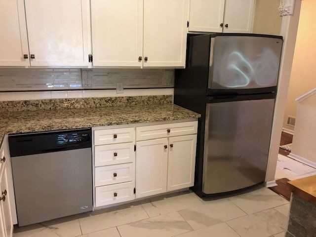 7211 W Franklin Ave - Photo 2 of 19