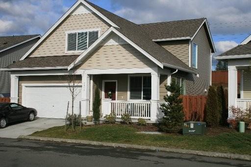 2611 88th Dr NE - Photo 2 of 10