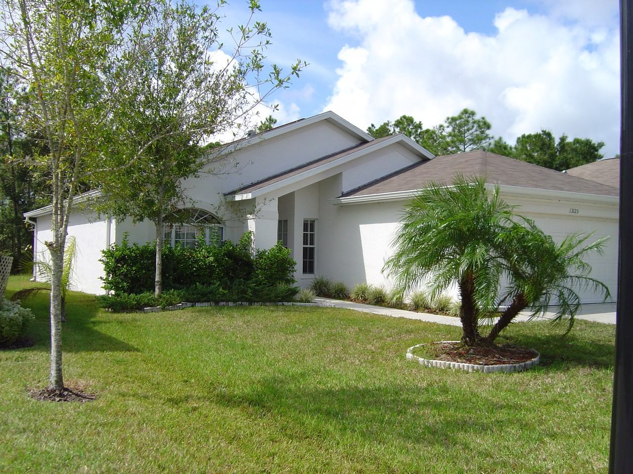 13125 Royal George Ave - Photo 2 of 4