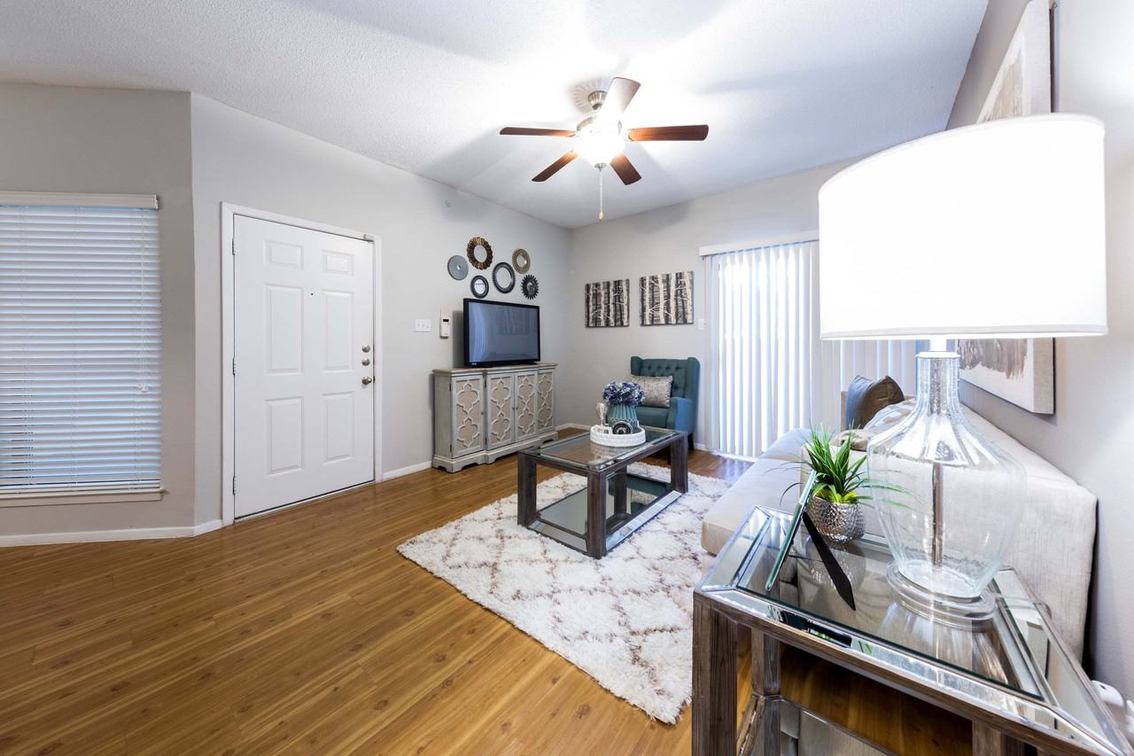 Argosy at Crestview Apartments 1003 Justin Ln, Austin, TX 78757 Zumper