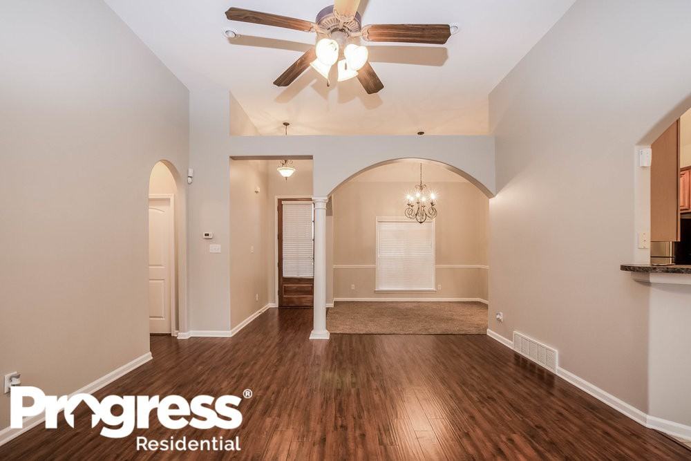 9905 Averbury Cove - Photo 2 of 16