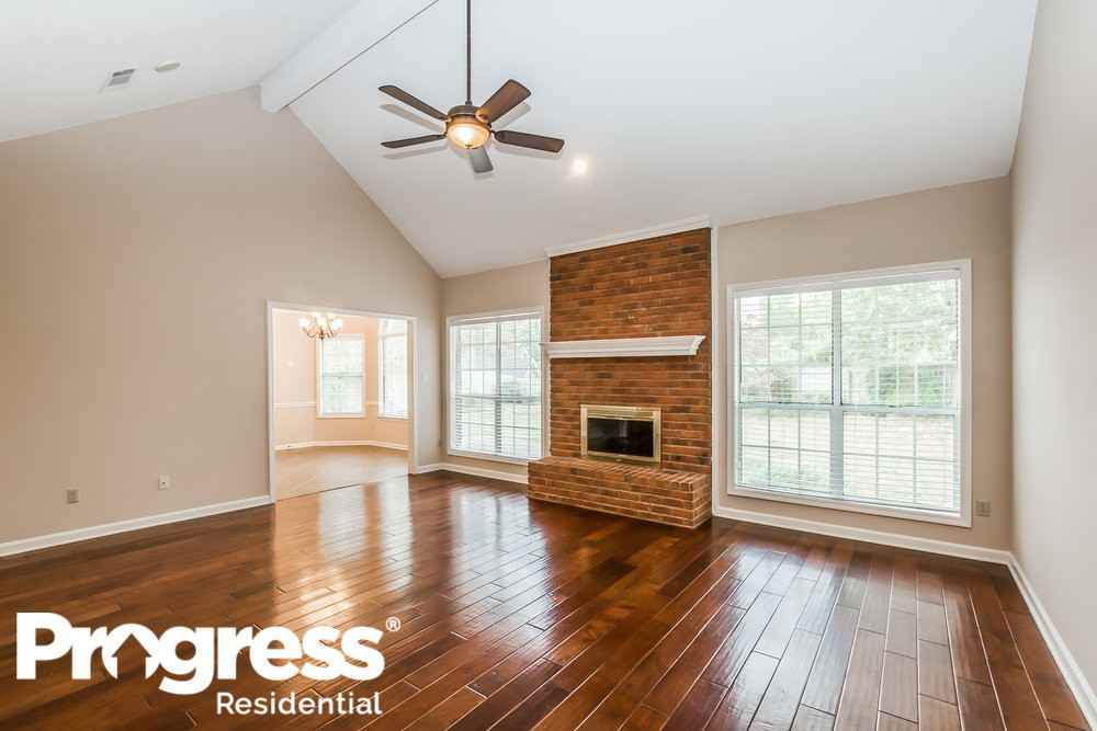 3605 Thistle Valley Ln - Photo 3 of 20