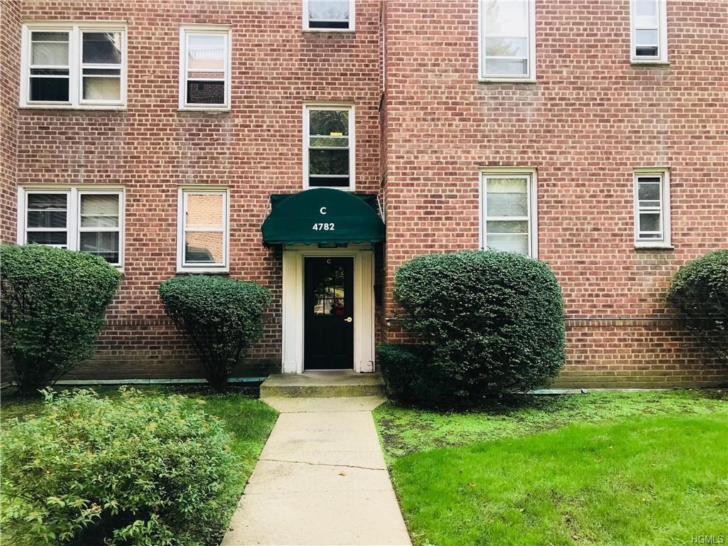 4782 Boston Post Rd - Photo 2 of 11