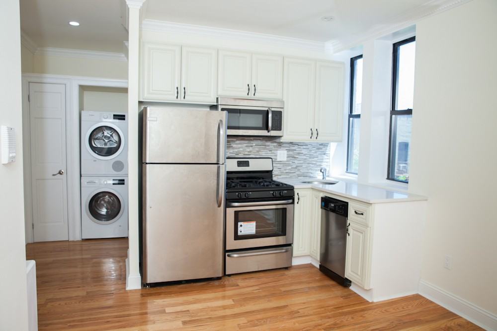 993 President Street 3C, New York, NY 11225 1 Bedroom Apartment for