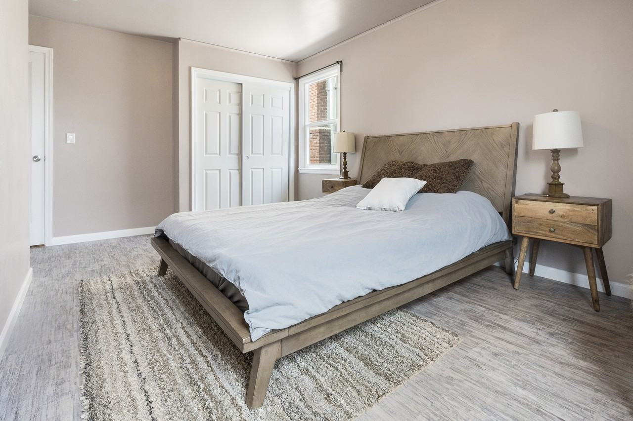 203 Fairway Drive - Photo 3 of 31