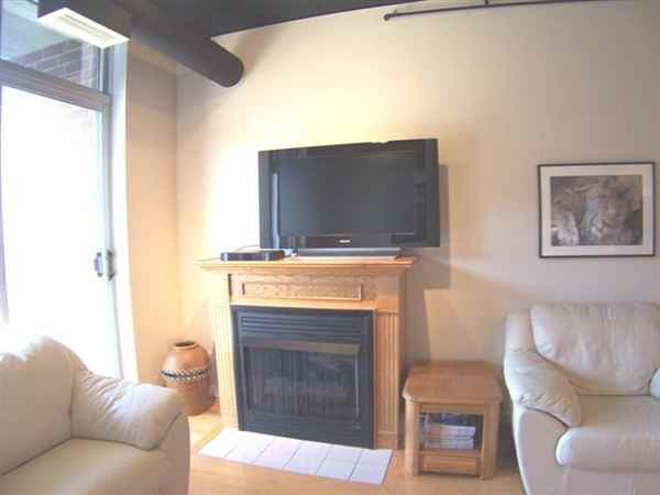 111 S Morgan st - Photo 3 of 8