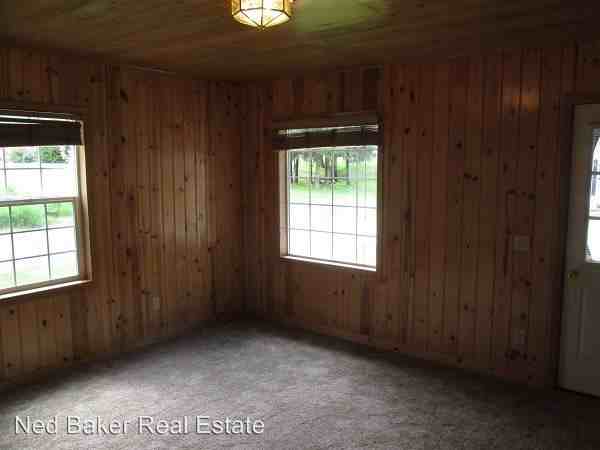 928 SE 4th Ave - Photo 2 of 11