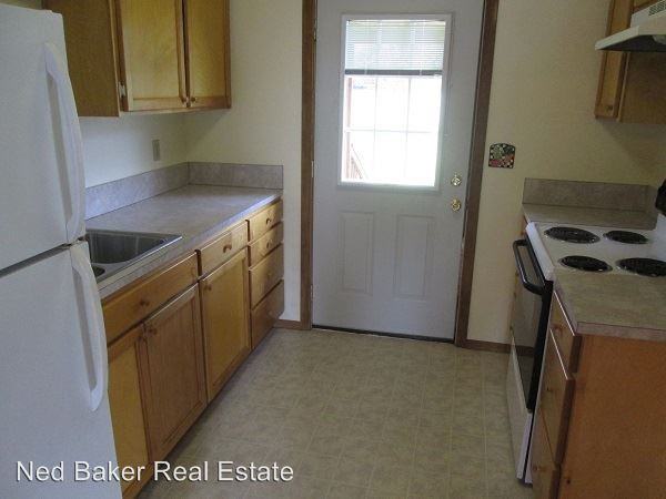 928 SE 4th Ave - Photo 3 of 11