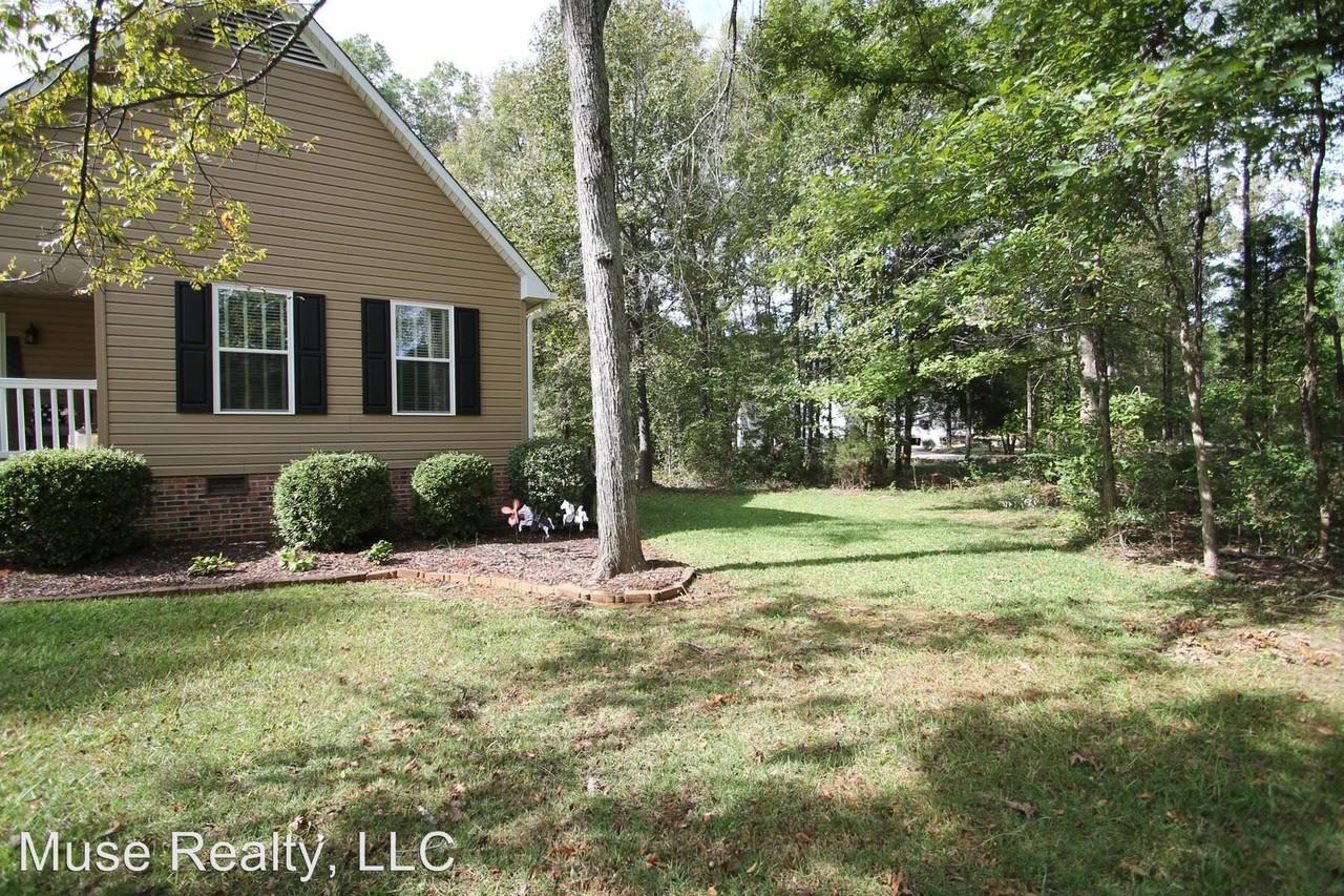 2827 E Pinewood Rd - Photo 3 of 42