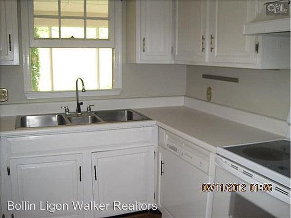 1127 Gladden St - Photo 3 of 7