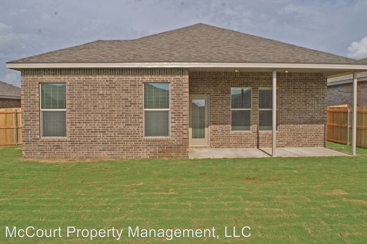 2309 Haynes Dr - Photo 3 of 50