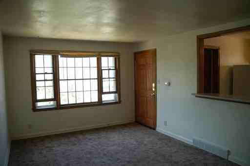 146 S 76th St - Photo 3 of 5