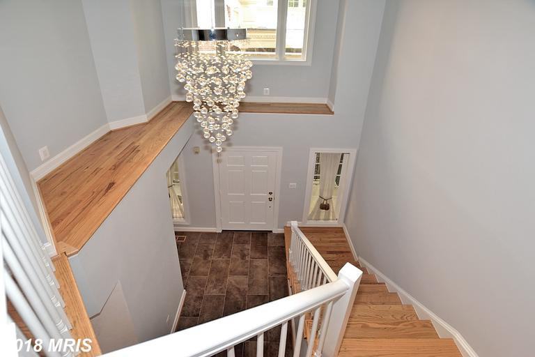 5814 Madaket Rd - Photo 3 of 30