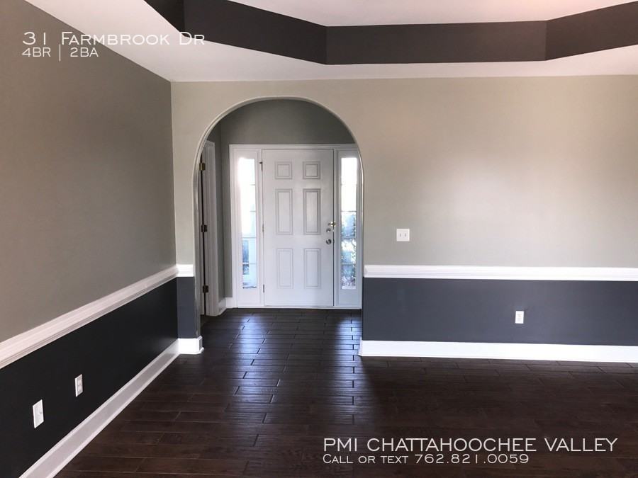 31 Farmbrook Dr - Photo 2 of 23