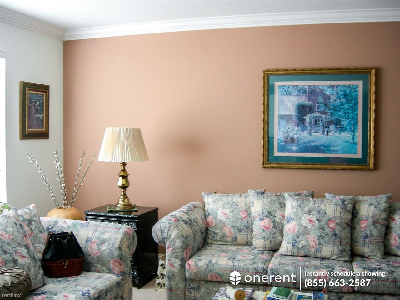 1280 Poplar Ave - Photo 2 of 10