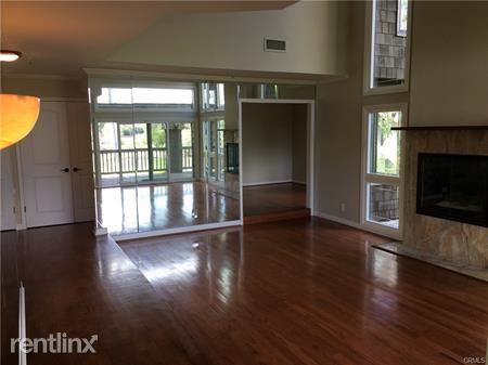 17 Sea Island Dr - Photo 2 of 24