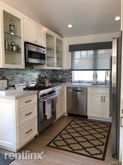 956 Meadowlark Dr - Photo 2 of 4