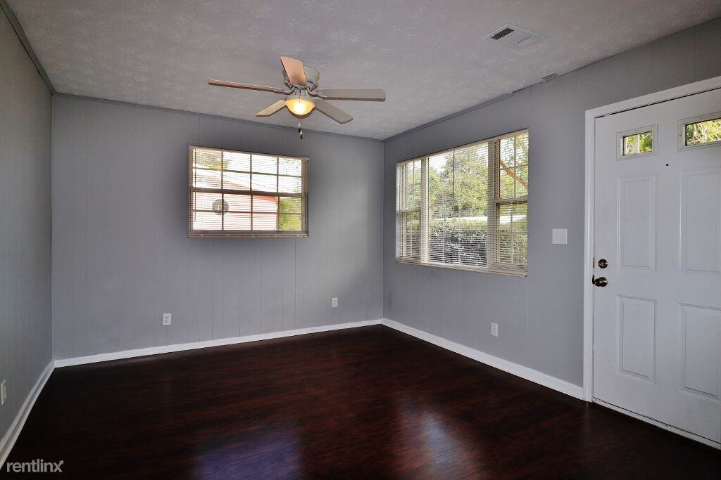 7188 Koleda Dr - Photo 2 of 11