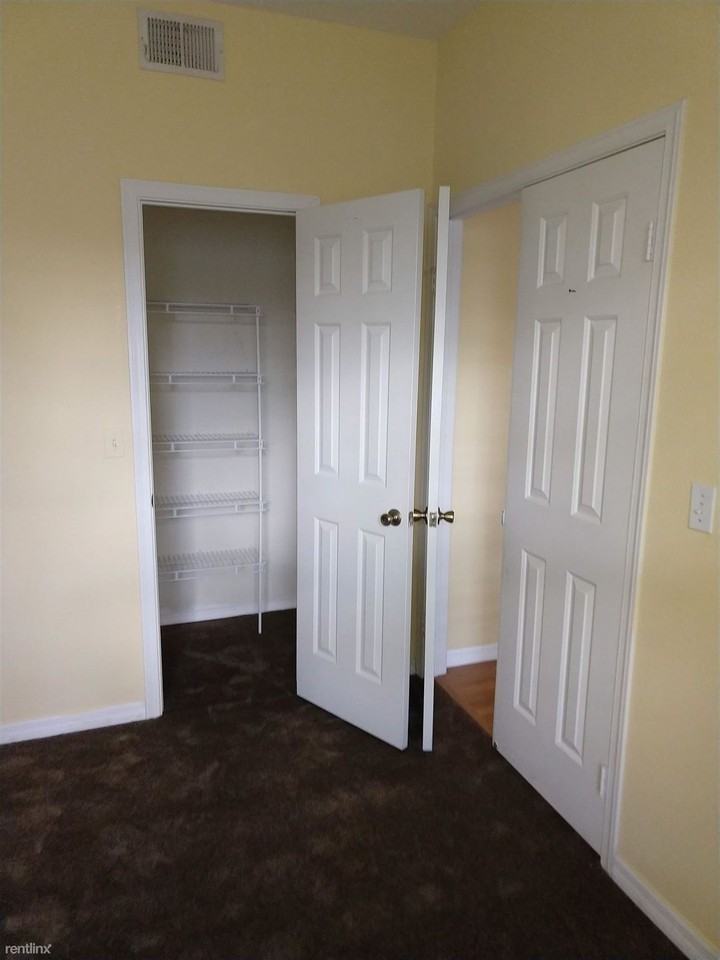 2624 Robert Trent Jones Dr - Photo 3 of 21