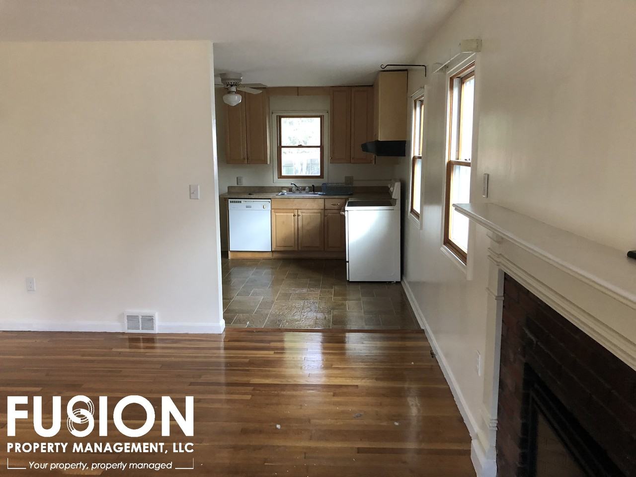 68 Leonard St - Photo 3 of 15