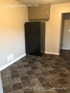 1520 Golfside Ave NW - Photo 3 of 11