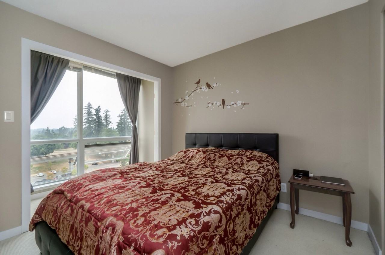 13618 100 Ave - Photo 3 of 7