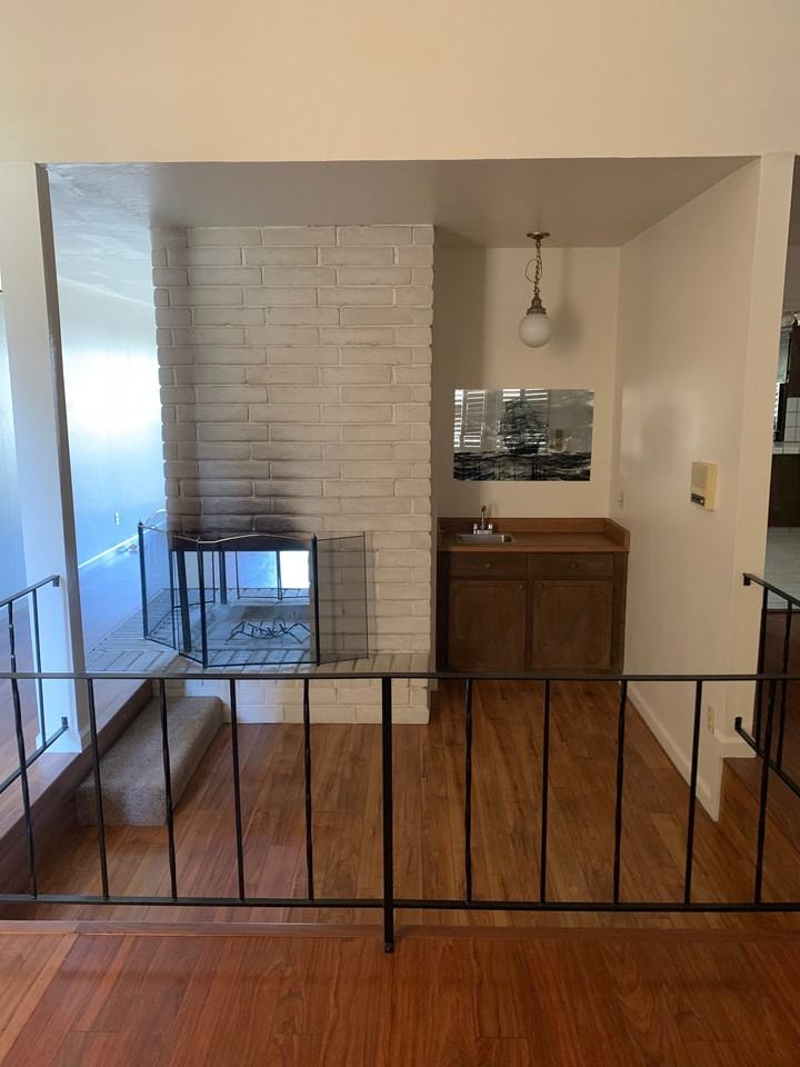 1927 Chaparral Way - Photo 3 of 13