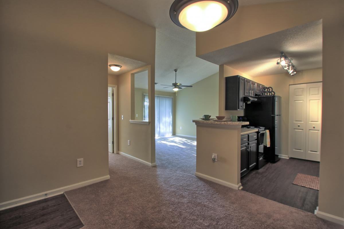 Bell Walkers Crossing Apartments 8301 Block House Way, Knoxville, TN