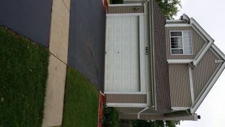 4653 Rolling Hills Dr - Photo 3 of 26