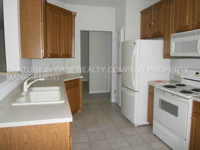 1010 Crest Way #304 - Photo 2 of 22