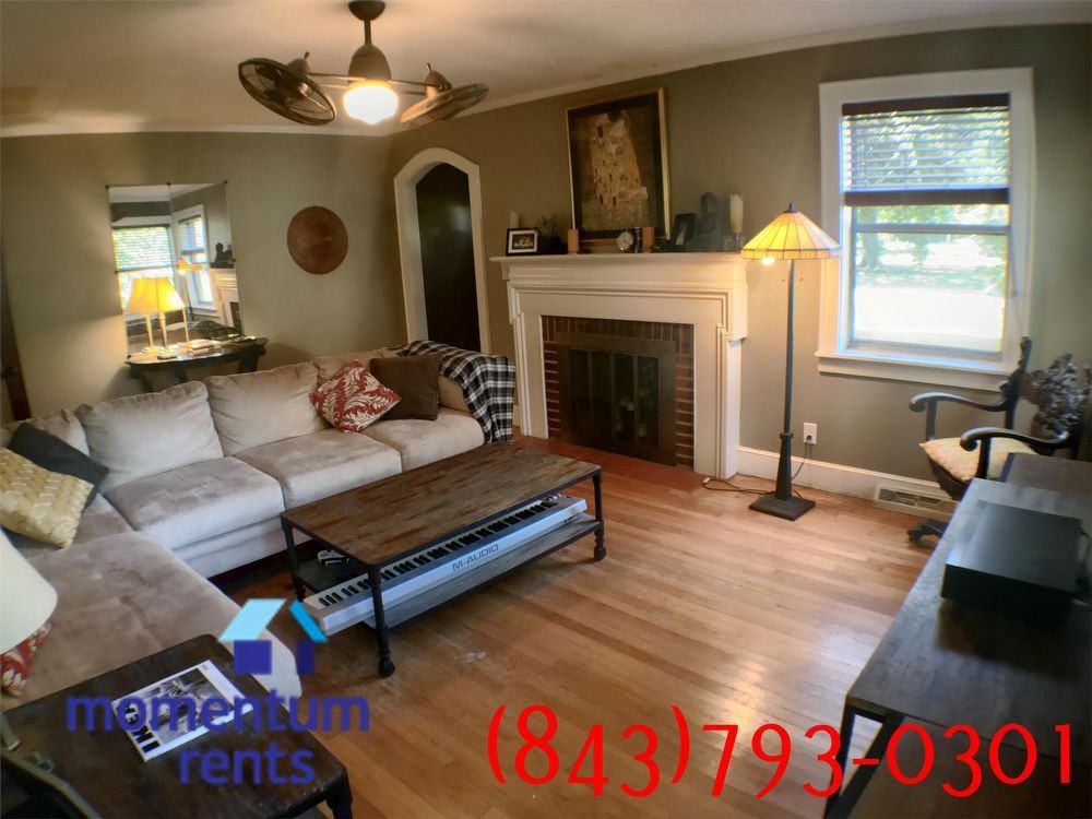 8 Rosedale Dr - Photo 3 of 21