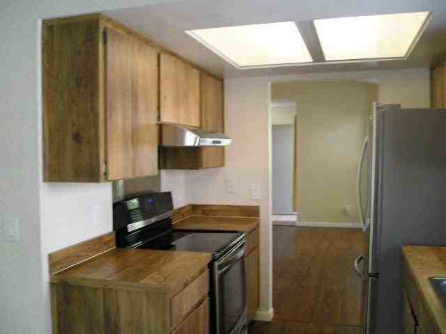 13713 Lazy Oak Dr - Photo 3 of 16