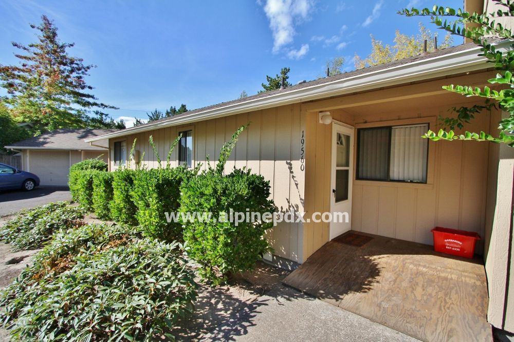 19560 NW Mahama Pl - Photo 2 of 10