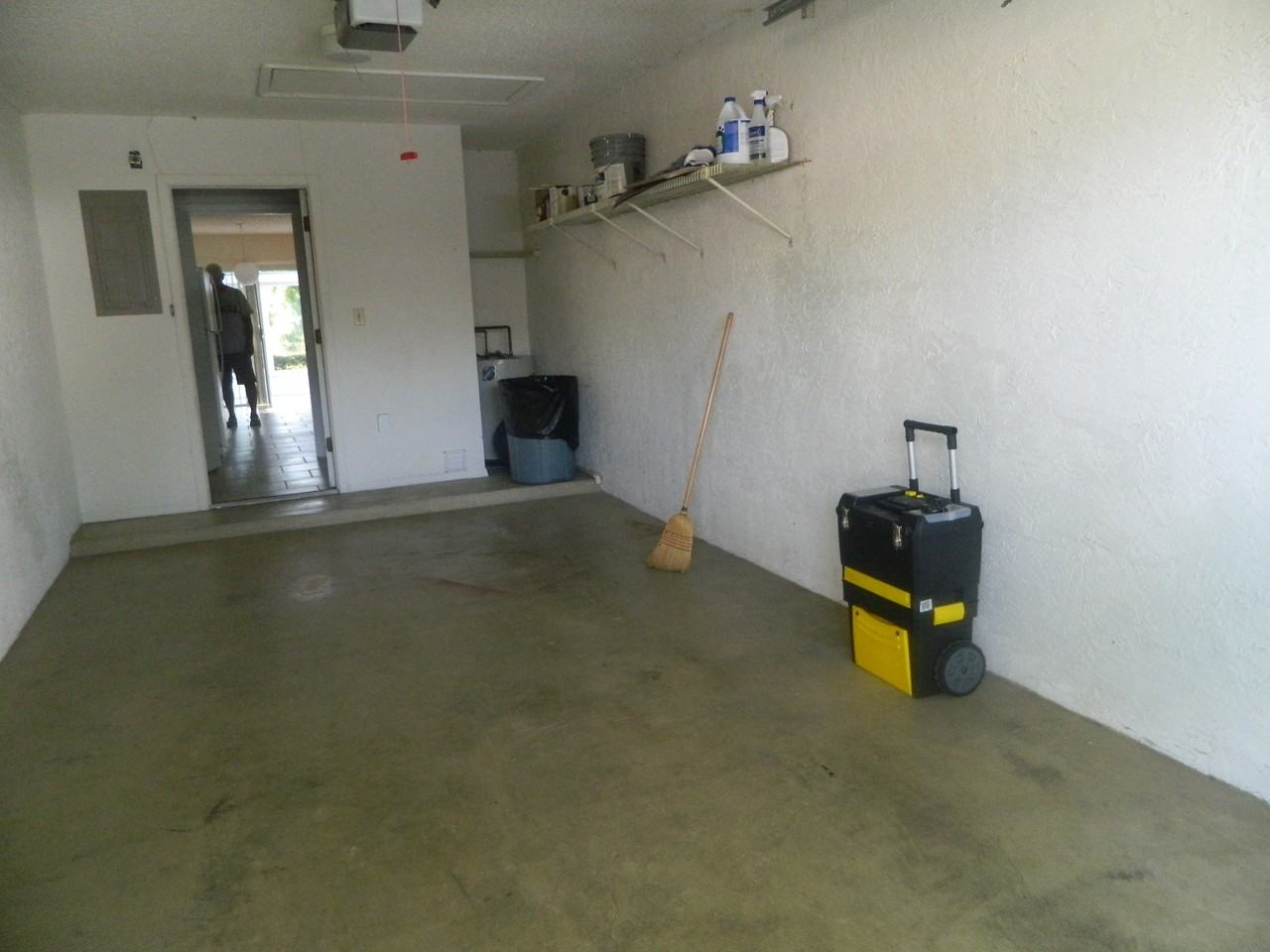 7498 Heather Walk Dr - Photo 3 of 18