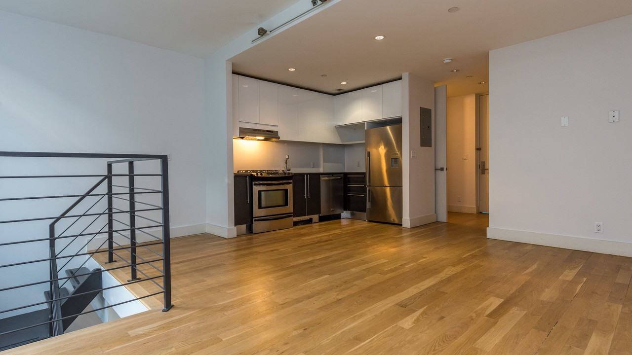 114 Troutman Street #5a